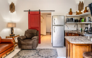 1 Room 11 DSC04760
