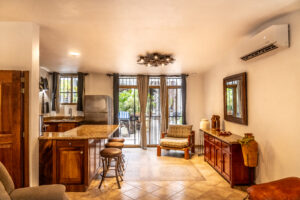 10 Room 1 DSC04669 1