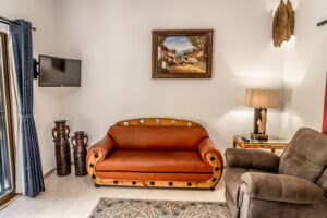 2 Room 11 DSC04784