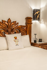 5 Room 5 DSC06277