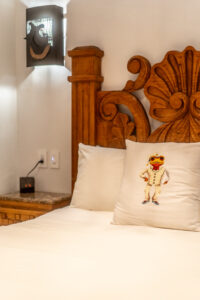 5 Room 7 DSC06136